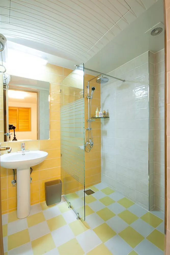 Uniqstay Busan 0*,  Corée du Sud